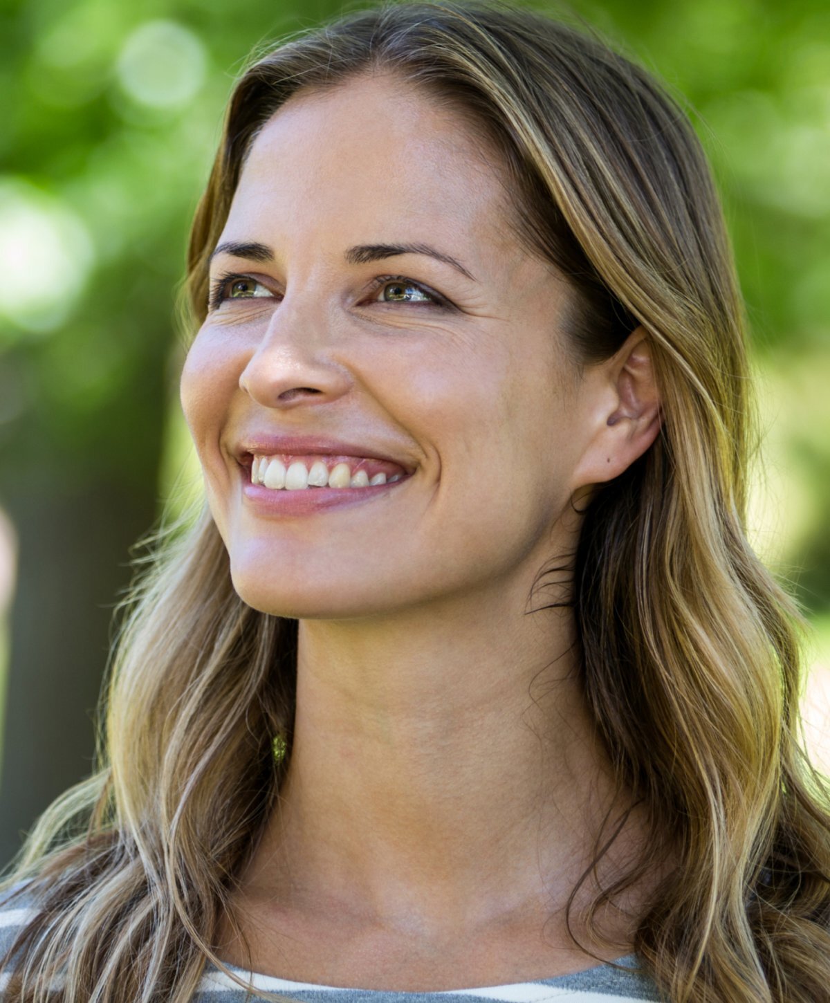 Colorado Springs DiamondGlow model smiling